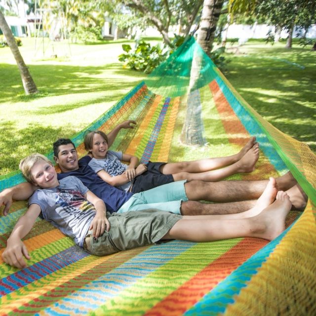 Hamac mexican cu plasă - Family multicolor plus by MacaMex MA-00240 color multicolor