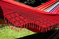 Brasil Comfort Verano cu margine macrame margine dublu hamac pânză dublu bumbac roșu by MacaMex MA-01052 color red