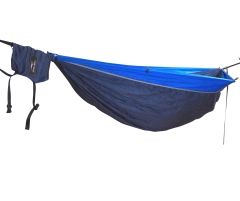 Camper călătorie hamac de călătorie albastru închis-albastru deschis, inclusiv materialul de fixare by Hideaway Outfitters HO-0010171617 color blue