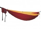 Camper hamac de călătorie roșu bordeaux cu margine galbenă, inclusiv curele de fixare by Hideaway Outfitters HO-0010251425 color red